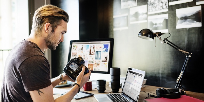 Работать с сервисом Booktime проще, чем сделать фотографию